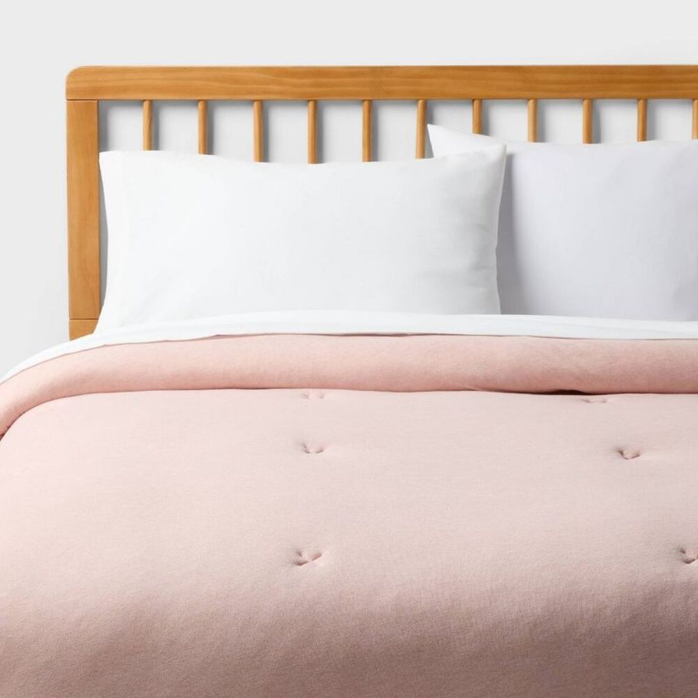 Twin/Twin XL Jersey Comforter Pink for Dorm - Room Essentials